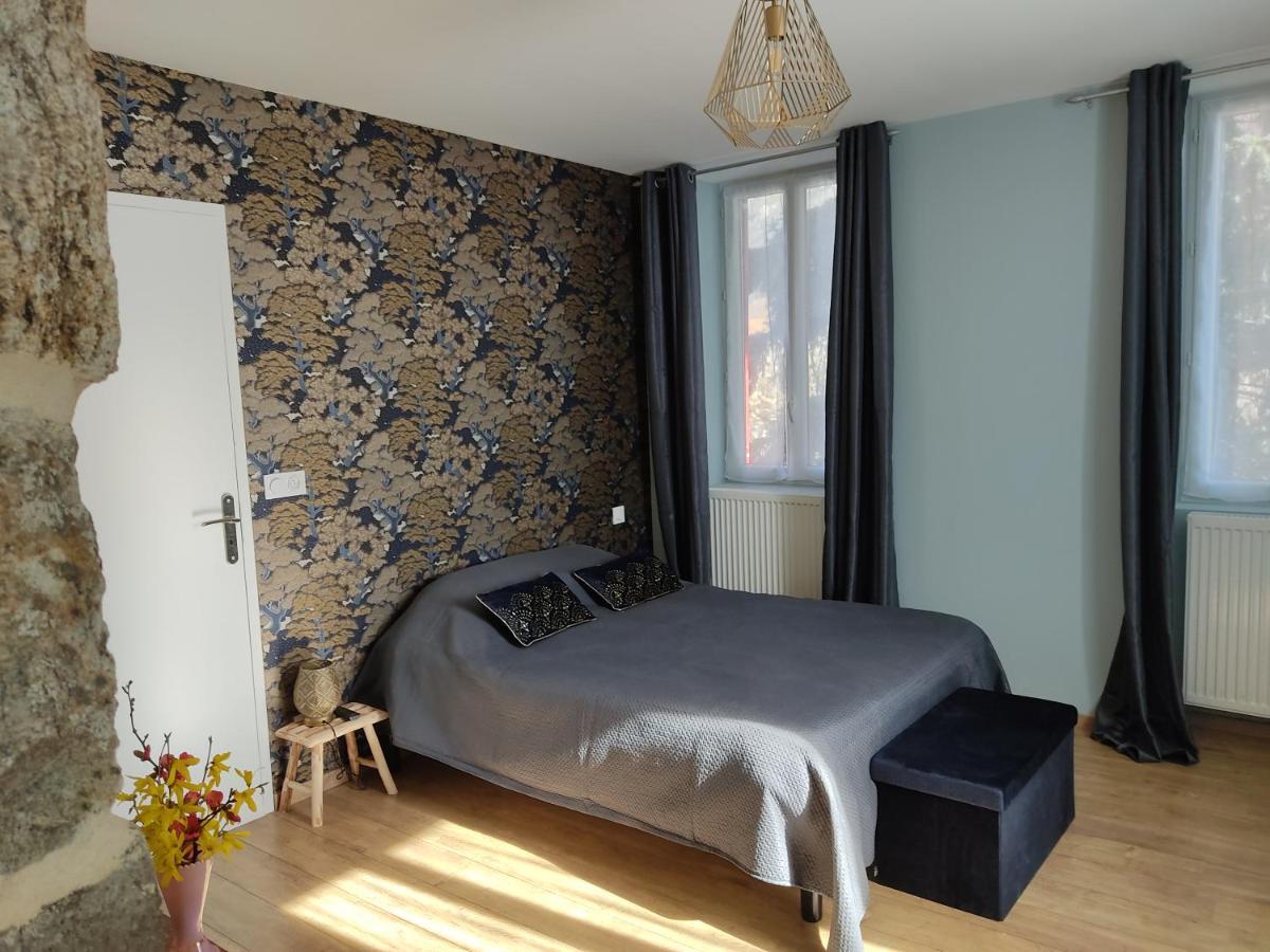 Chambres D'Hotes "Au Pied De La Bealiere" Montpezat-sous-Bauzon Exteriör bild